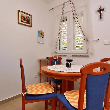With A Parking Space Silo, Krk - 18728 Apartmán Šilo