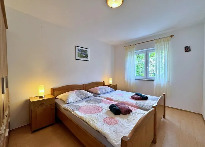 With Parking Space Silo, Krk - 18728 Apartman