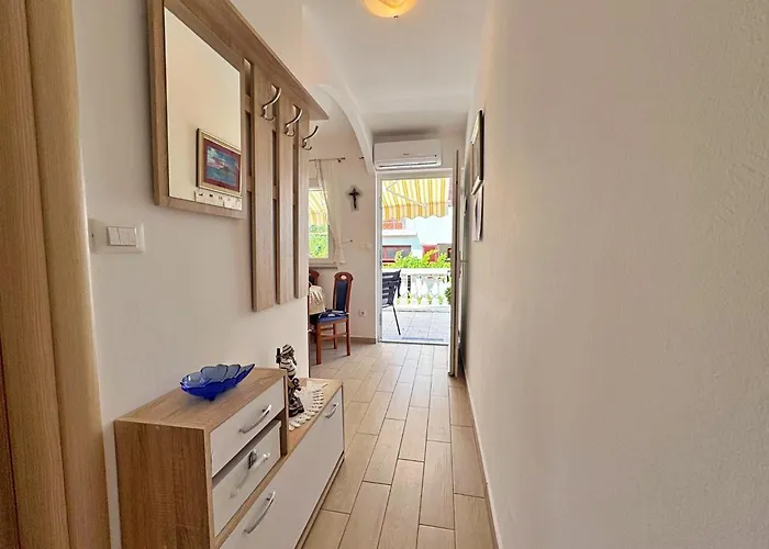 Appartement With Parking Space Silo, Krk - 18728 *